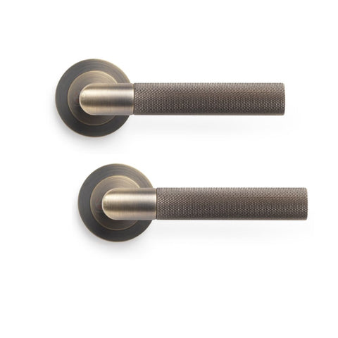 Knurled Straight Lever - Door Handles