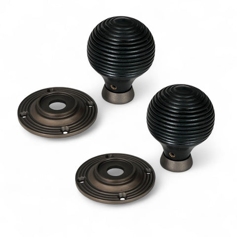 Ebonised & Matt Antique Beehive Door Knobs