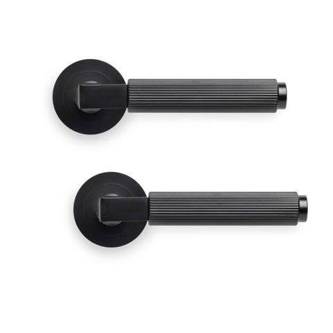 Linear Reeded Black Internal Door Handle Pair Lever Round Rose Sprung Set