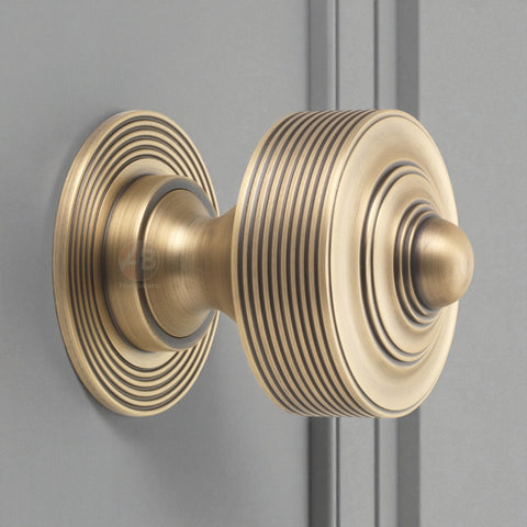 Matt Antique Brass Reeded Centre Door Knob